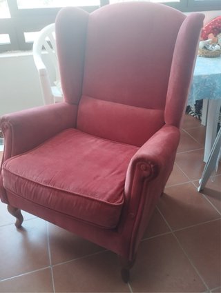 2 Sillones Orejeros/Butacones Rosas