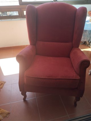 2 Sillones Orejeros/Butacones Rosas