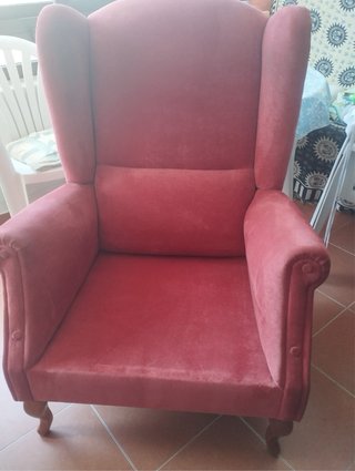 2 Sillones Orejeros/Butacones Rosas