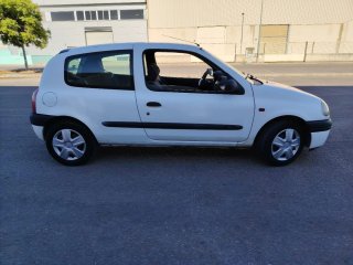 Renault Clio  1,9 diesel
