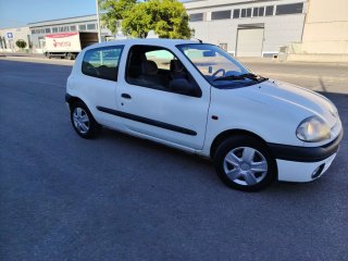 Renault Clio  1,9 diesel