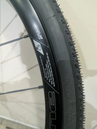 Ruedas DT Swiss R23 db