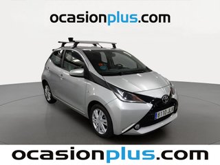 Toyota Aygo 1.0 70 x-play 51 kW (69 CV)