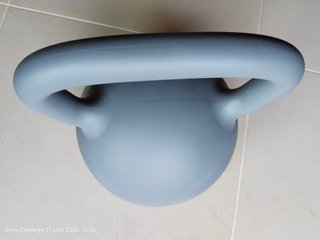 DOMYOS Pesa Rusa kettlebell Base Blanda 6 kg