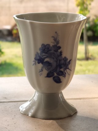 Jarrón Vintage Limoges Azul y Blanco