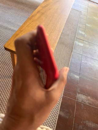 iPhone SE 64GB Rojo 85% BATERIA