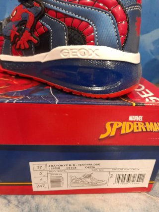 Playeros Geox Spiderman con luces