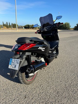 VENDO-CAMBIO | YAMAHA XMAX RESTAURADA