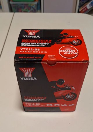 Batería Yuasa YTX12-BS Moto AGM