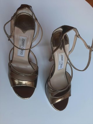Sandalias Jimmy Choo doradas talla 36.5