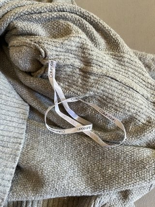 Jersey Calvin Klein Gris Cuello Alto