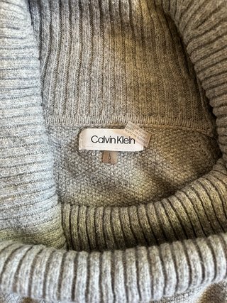 Jersey Calvin Klein Gris Cuello Alto