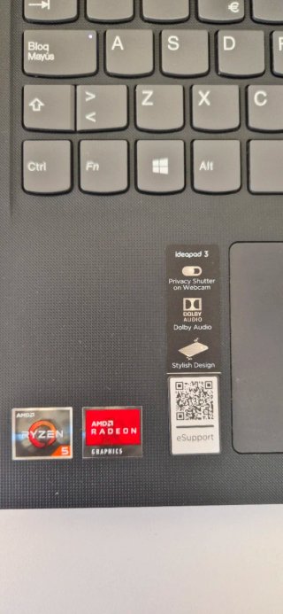 Portátil Lenovo IdeaPad 3
