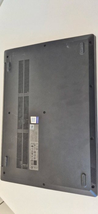 Portátil Lenovo IdeaPad 3
