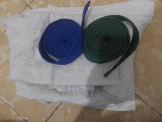 Kimono Judo Blanco+2 Cinturones(Azul y Verde Azul)