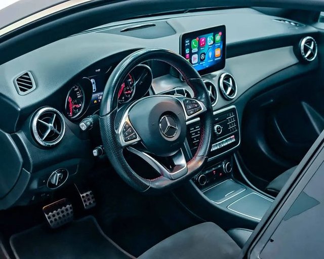Mercedes CLA 200 d AMG Line 136CV