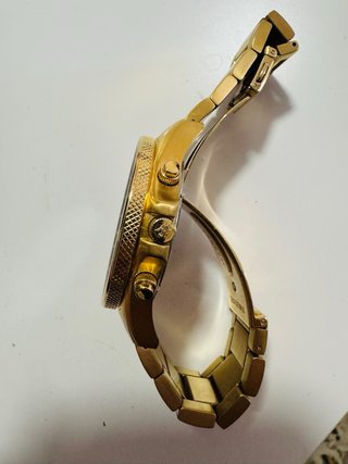 Reloj Maserati Dorado con cronógrafo y fechador