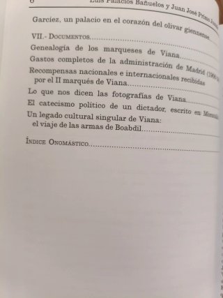 REYES Y CORTESANOS LA MONARQUIA ALFONSO XIII