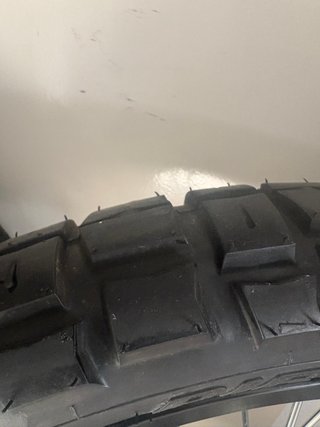 Llantas Yamaha Tenere 700 CASI NUEVAS. De 21"-18"
