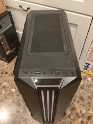 PC Gamer Intel i5 12400f 16GB RX 6700