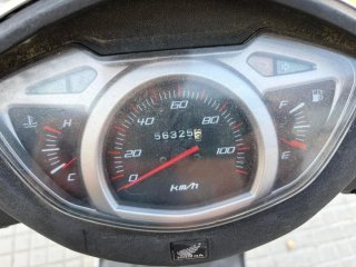 Honda Lead 110 Scooter Plata