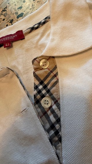 Polo Burberry sin mangas Talla 42