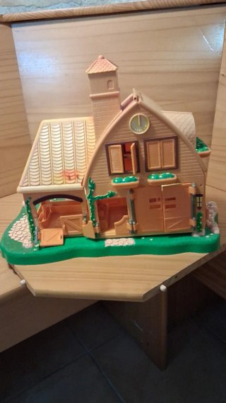 Pin y Pon Granja con puerta rota