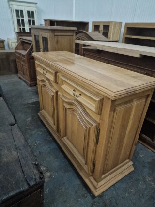 Aparador Estilo Provenzal / Mueble Auxiliar/ Roble