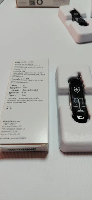 Navajas Victorinox Mini Zodiaco
