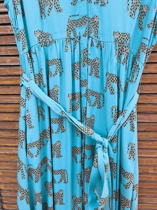 Vestido Estampado Animal Azul Compañía Fantástica