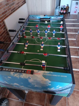 Futbolín con diseño de estadio