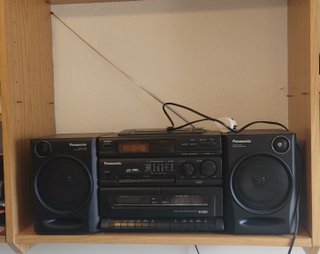Minicadena Panasonic RX DT610 portable stereo CD