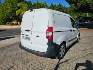 Ford Transit Courier TDCI Muy Buen Estado año 2022