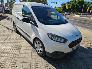 Ford Transit Courier TDCI Muy Buen Estado año 2022