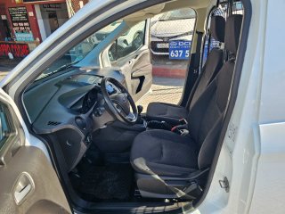 Ford Transit Courier TDCI Muy Buen Estado año 2022
