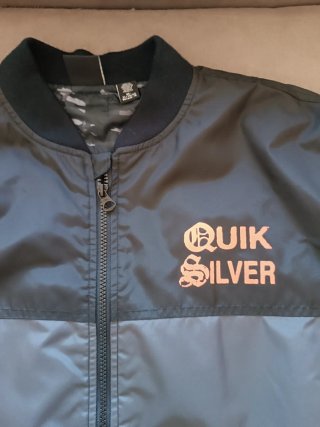 Chaqueta Bomber Quiksilver Gris y negra