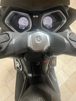 Yamaha XMAX 250 2015 Negra
