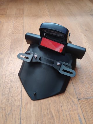 Portamatrículas Yamaha FZ6 / Fazer 600 2004-09