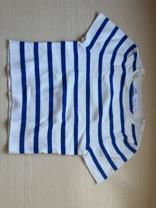 Camiseta Zara Rayas Azul y Blanco