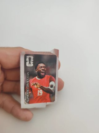 Pegatina Alphonso Davies Panini FIFA