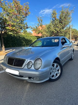Mercedes-Benz  CLK 2002