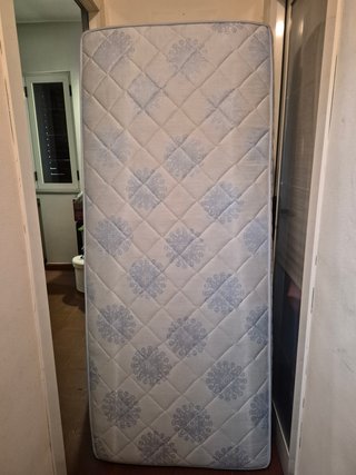 2 materassi singoli che formano un matrimoniale