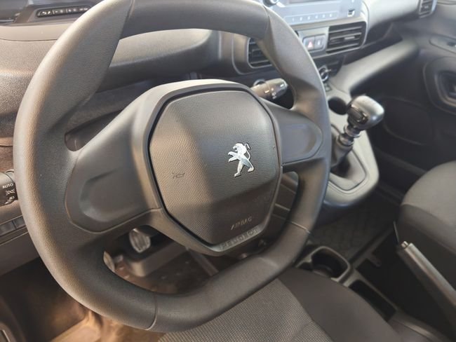 Peugeot Rifter 2022, foto 16