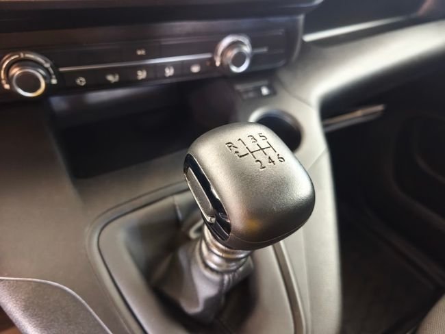 Peugeot Rifter 2022, foto 18