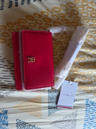 Cartera Tommy Hilfiger Roja