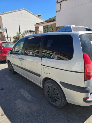 Peugeot 807 2010