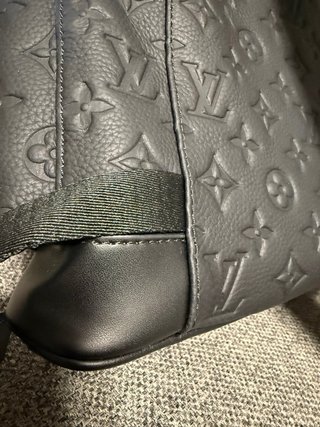 Mochila Louis Vuitton Christopher PM Negra