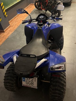 Quad E-TON Vector 250  o cambio x suzuki Samurai
