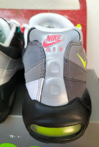 Nike Air Max 95 Greedy Talla 40