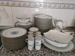 Vajilla Vista Alegre Porcelana Azul y Blanca